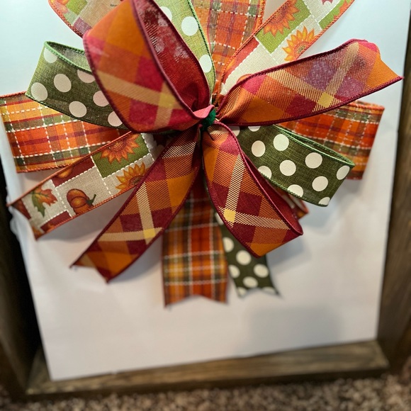 Fall bow - Picture 2 of 2